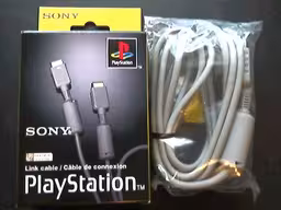 An image of PlayStation Link Cable - Package.